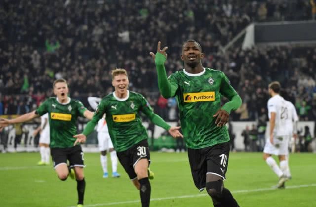 的出现格外 的出现格外