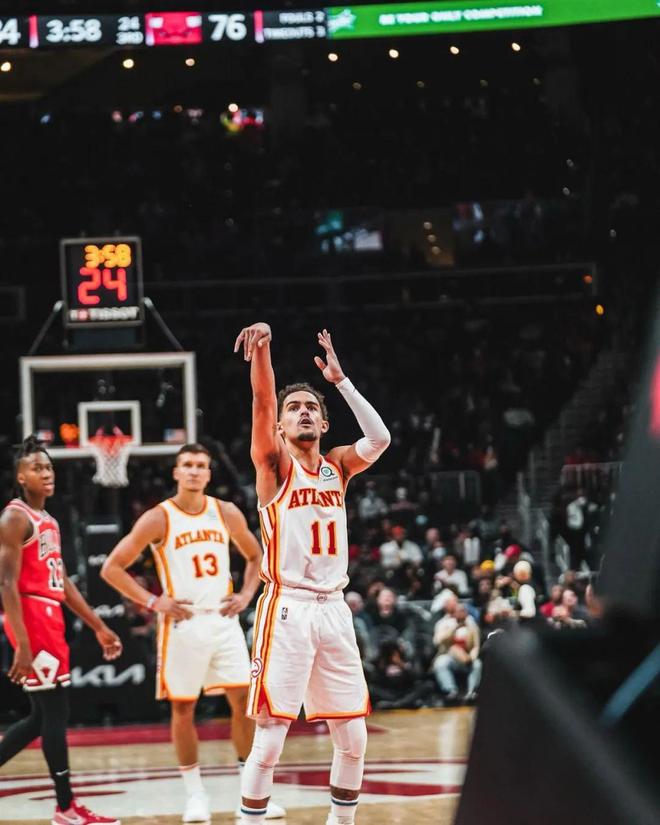 在交互结构 在交互结构